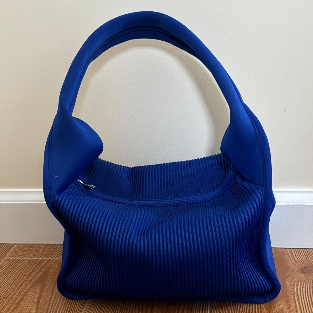 COS RARE ROYAL BLUE NYLON RUCHED SHOULDER BAG